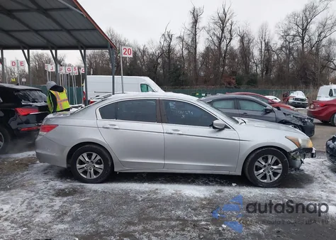 2011 Honda Accord 2.4 Se из США, поврежденный, VIN 1HGCP2F69BA063662